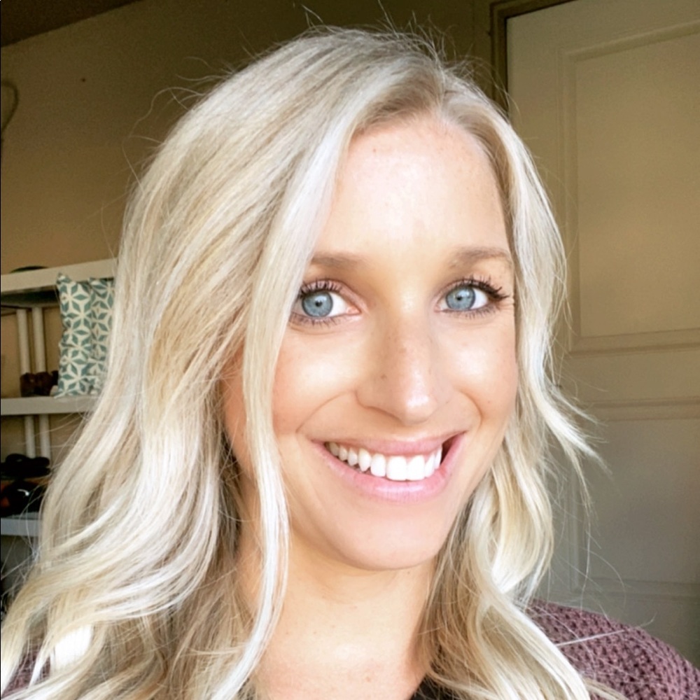 Meet your Posher, Tiffany